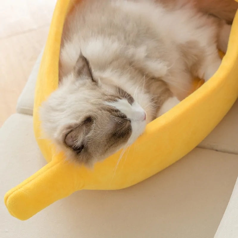 Cozy Banana Shape Pet Bed