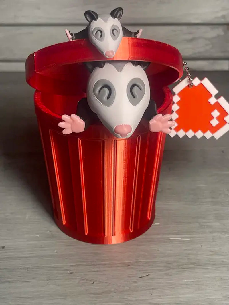 Possum Opossum with Trash Can & Free Baby & Free 8-Bit Heart Keychain 3D Printed Valentines Day Easter Mother’S Day Gift Set Figurine Ornaments Decor Decoration Plant Valentines Day Birthday Mom Gift Idea