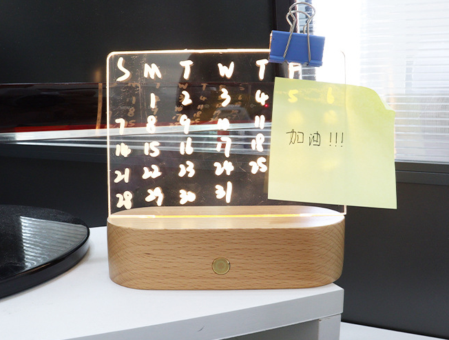 Wooden Base LED Desk Lamp with White Light Options and Message Board Kit